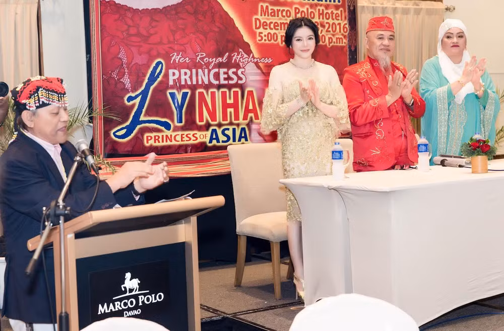 Hình ảnh Lý Nhã Kỳ tươi tắn gặp gỡ lãnh đạo Davao trước lễ sắc phong ảnh 12