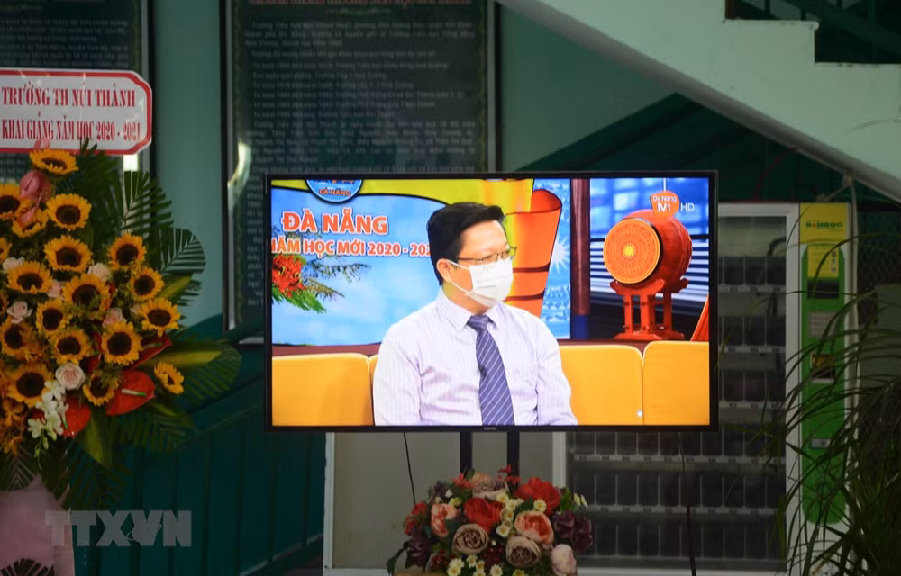 Năm học khó quên của thầy cô và học sinh ở thành phố Đà Nẵng ảnh 1