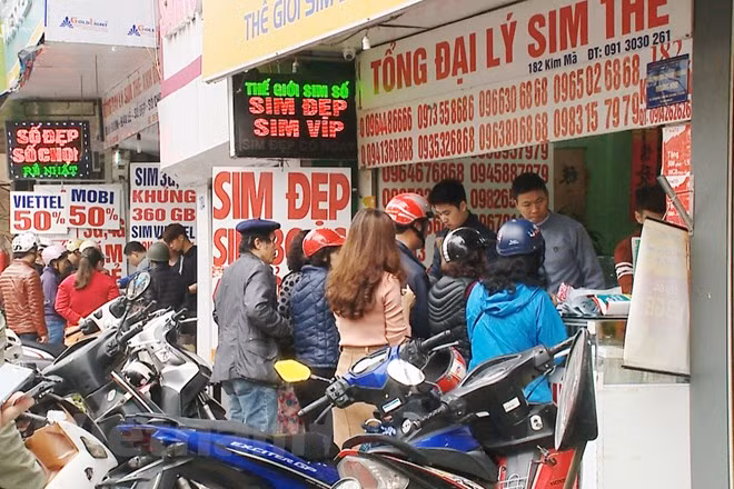 Siết khuyến mại ‘khủng,’ hơn 130.000 thuê bao chuyển sang trả sau ảnh 1