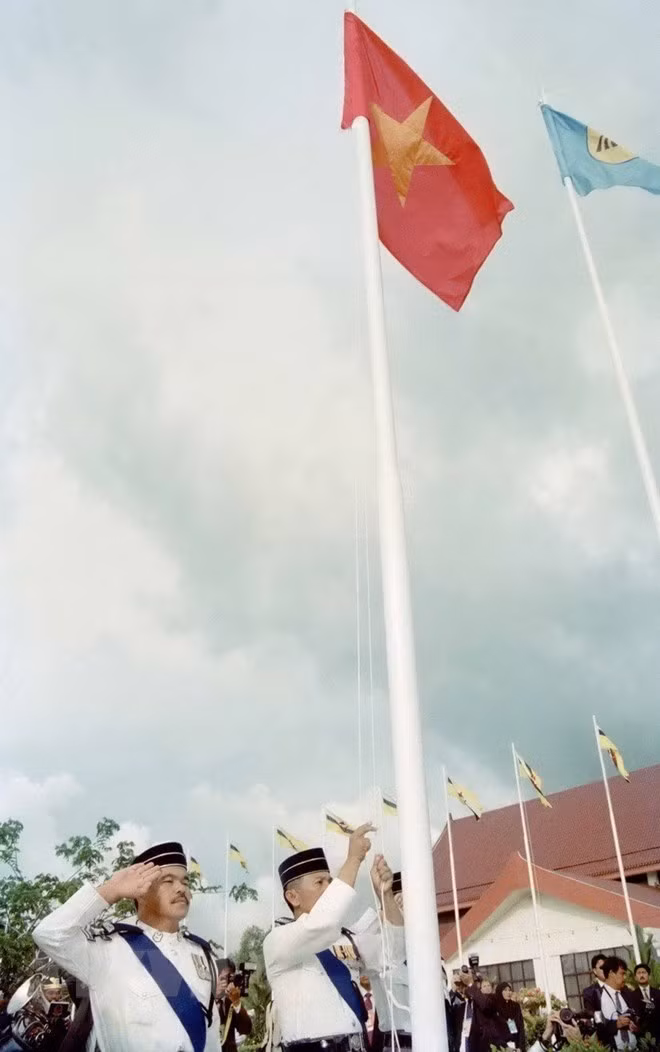 55 năm Lời hiệu triệu non sông: Hun đúc khát vọng cống hiến ảnh 4