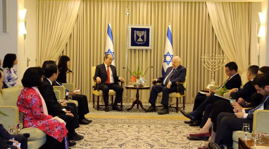 Bí thư Thành ủy TP.HCM Nguyễn Thiện Nhân hội kiến Tổng thống Israel ảnh 2
