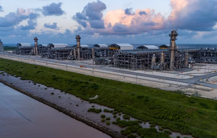 Mỹ có khả năng trở thành nước xuất khẩu LNG đứng đầu thế giới năm 2023 ảnh 1
