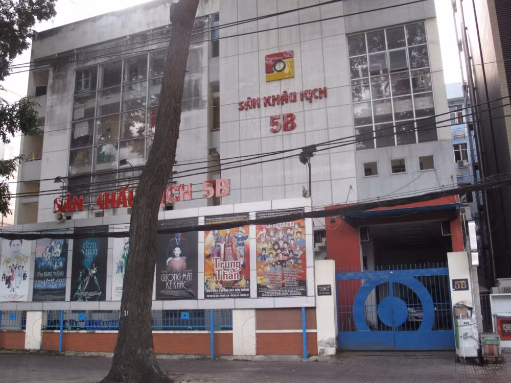 Sân khấu TP Hồ Chí Minh tìm hướng đi mới trong mùa dịch COVID-19 ảnh 1