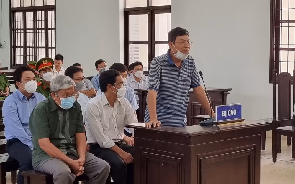 Xét xử vụ án hối lộ tại Công ty Cổ phần Cấp nước Ninh Thuận ảnh 2