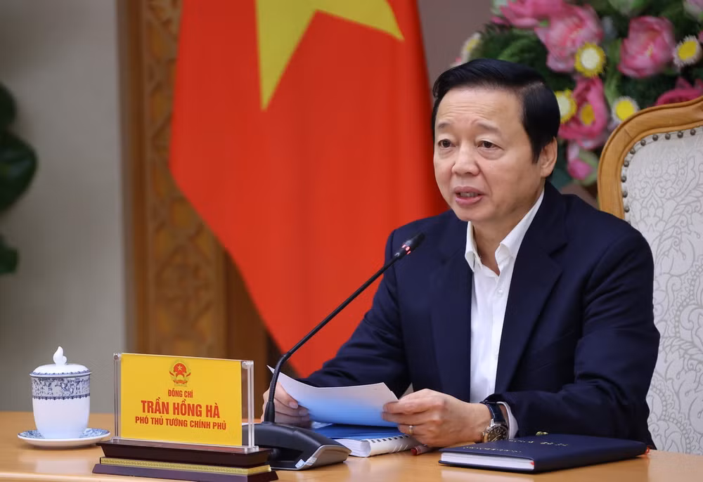 TTXVN_2910 Luat Duong bo 2.jpg