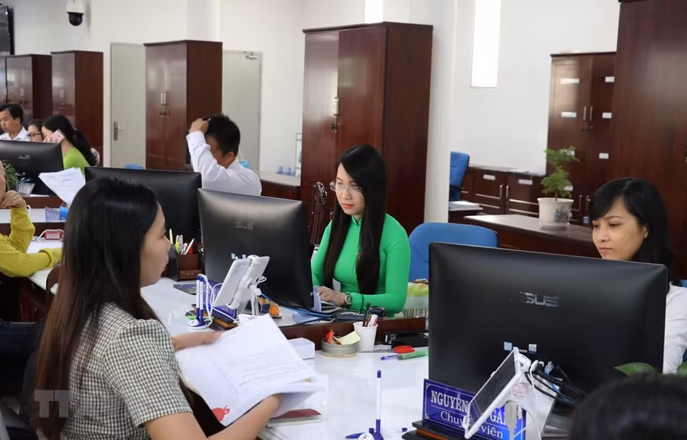 Thống nhất giờ làm việc từ 8h30: Chưa vướng mắc tại sao lại thay đổi? ảnh 2