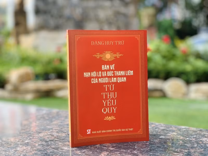 Ra mắt sách bàn về nạn hối lộ và đức thanh liêm của người làm quan ảnh 1
