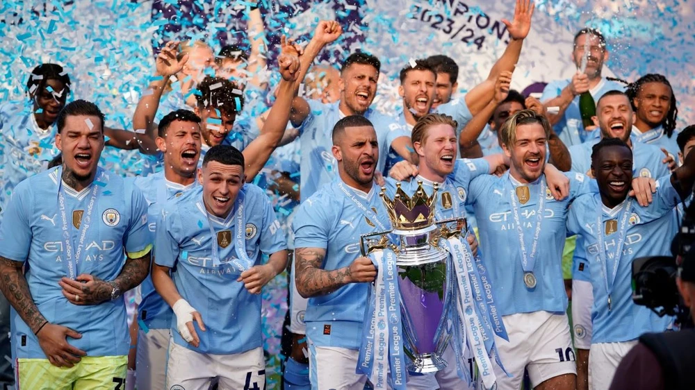 Premier League hạ màn: Man City vô địch, lập kỷ lục vô tiền khoáng hậu |  Vietnam+ (VietnamPlus)