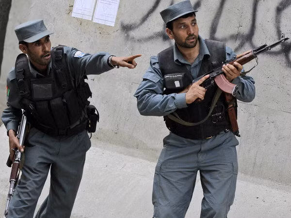 Afghanistan tiêu diệt chỉ huy chủ chốt khét tiếng của Taliban ảnh 1