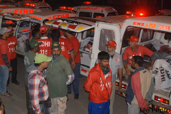 Ít nhất 15 người thiệt mạng trong vụ đánh bom tại Pakistan ảnh 1