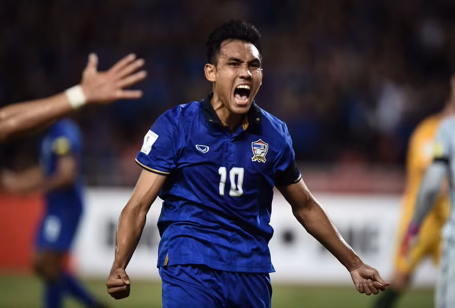 Thái Lan gây sốc trước Australia, sẵn sàng cho AFF Cup 2016 ảnh 1