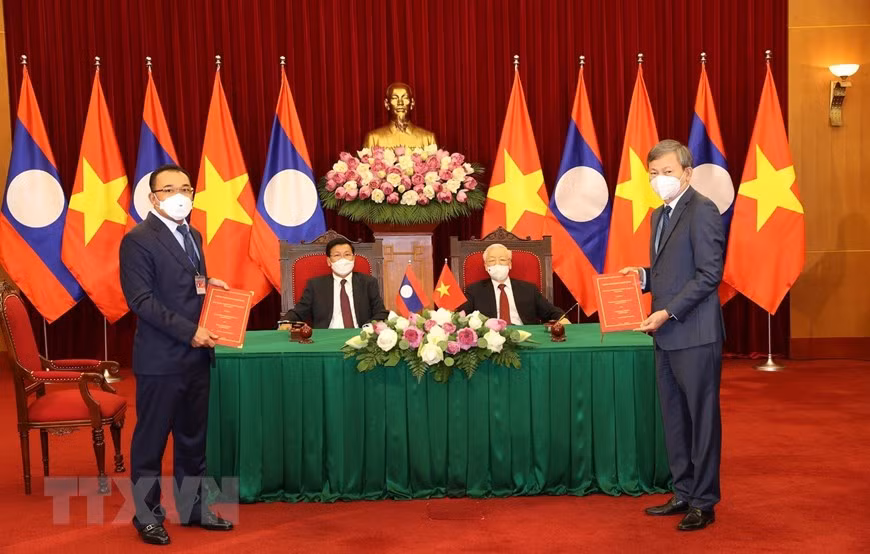 Thương mại Việt Nam-Lào ngày càng thực chất và đi vào chiều sâu ảnh 1