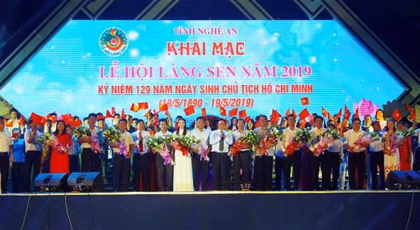 Khai mạc Lễ hội Làng Sen năm 2019 mừng sinh nhật Bác ảnh 1
