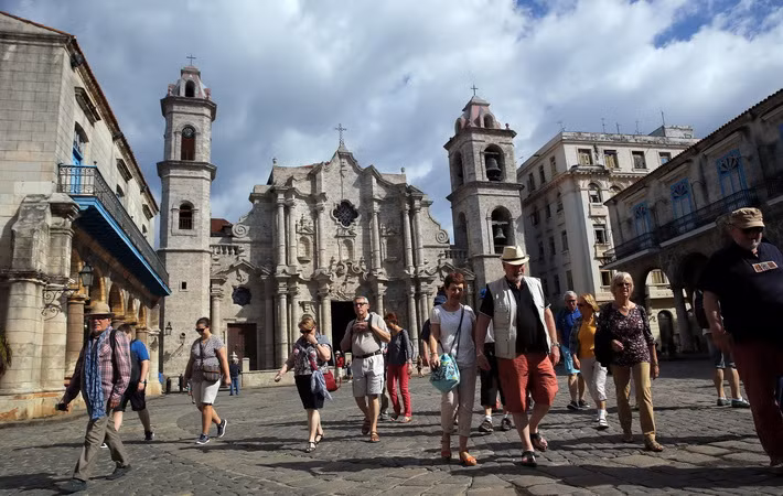 Cuba đón gần 5 triệu du khách quốc tế trong năm 2017 ảnh 1