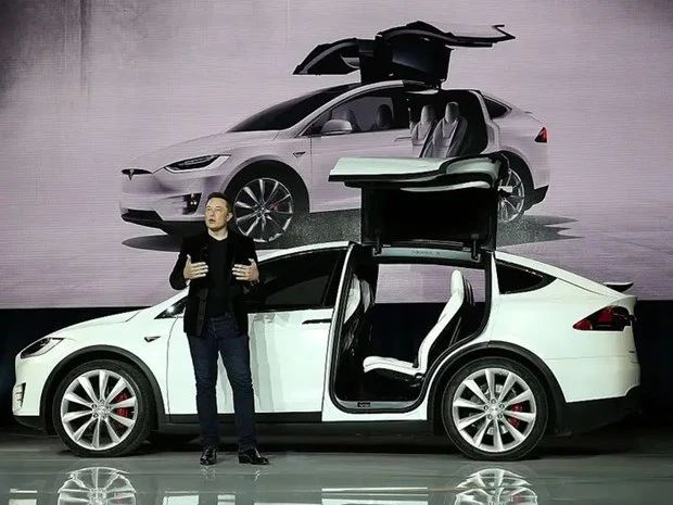 Tesla có kế hoạch sản xuất xe EV mới "Redwood" vào giữa năm 2025 | Vietnam+  (VietnamPlus)