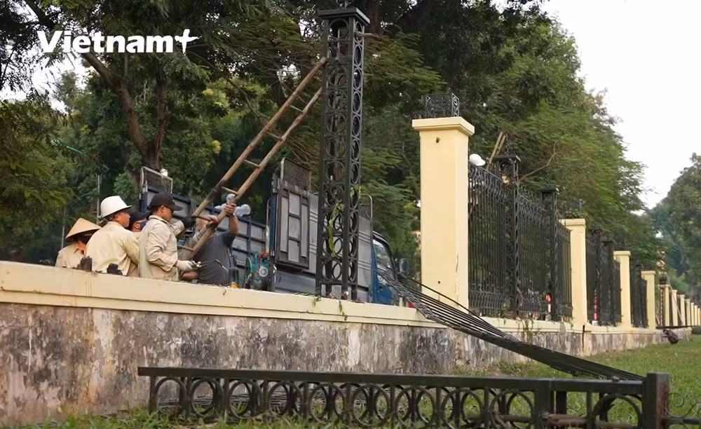 Hà Nội xóa bỏ tường rào công viên - giải "cơn khát" không gian xanh ảnh 1