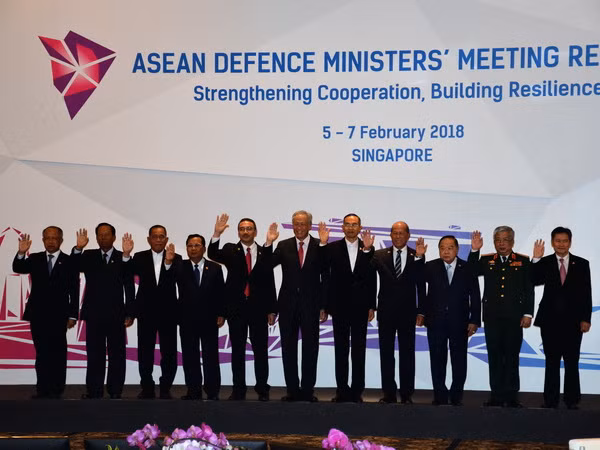 ADMM Retreat: Nhận diện và đẩy lùi các thách thức an ninh mới ảnh 2