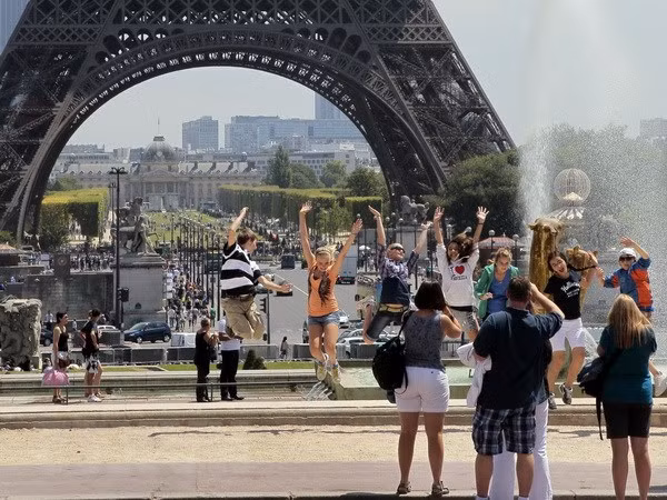 Pháp: Vùng thủ đô Paris bội thu về du lịch trong năm 2018 ảnh 1
