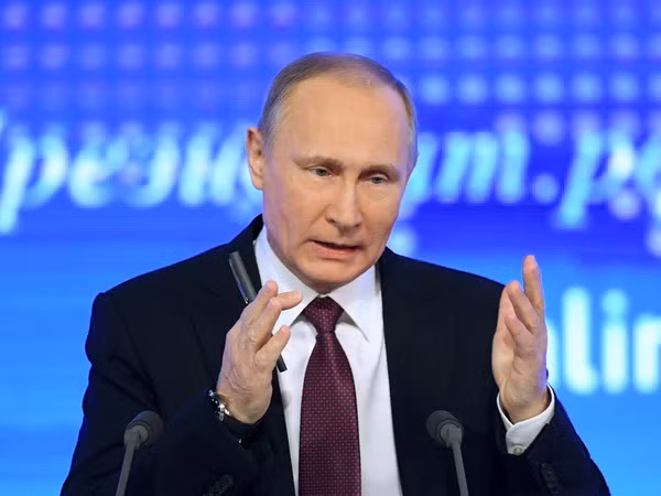 Tổng thống Putin chỉ trích chính quyền sắp mãn nhiệm ở Mỹ ảnh 1