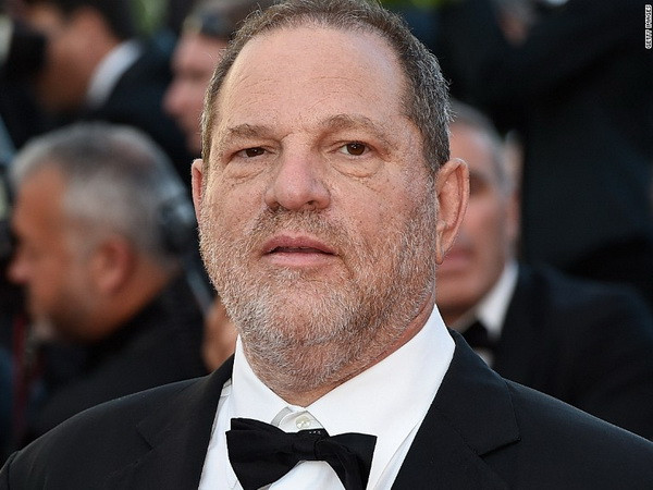 Bang New York kiện ông trùm điện ảnh Weinstein tội quấy rối tình dục |  Vietnam+ (VietnamPlus)