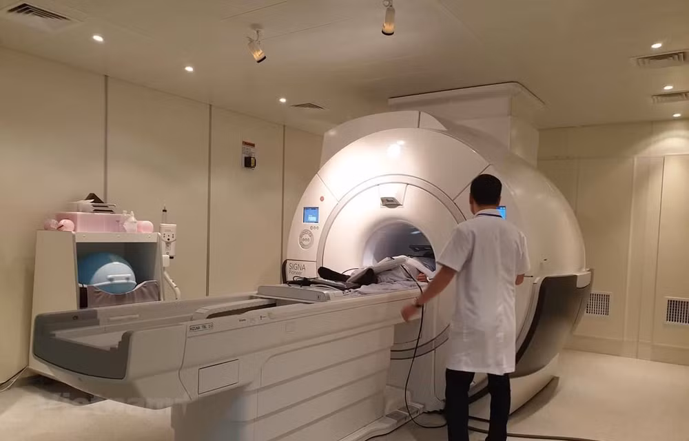Thúc đẩy ứng dụng trí tuệ nhân tạo trong giải mã gene ở Việt Nam ảnh 1