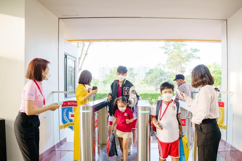 Số ca mắc mới COVID-19 tại Thành phố Hồ Chí Minh tiếp tục gia tăng ảnh 1