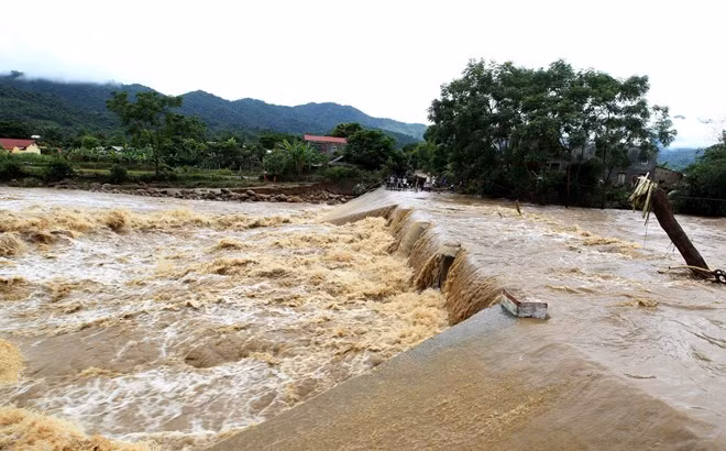 Tuyên Quang và Hà Giang mưa lớn kéo dài, nguy cơ sạt lở rất cao ảnh 1