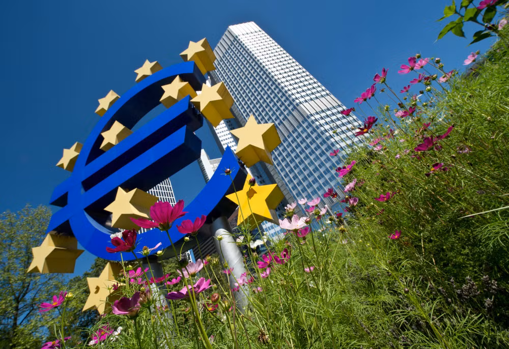 Kinh tế Eurozone vẫn phát đi những tín hiệu trái chiều ảnh 1