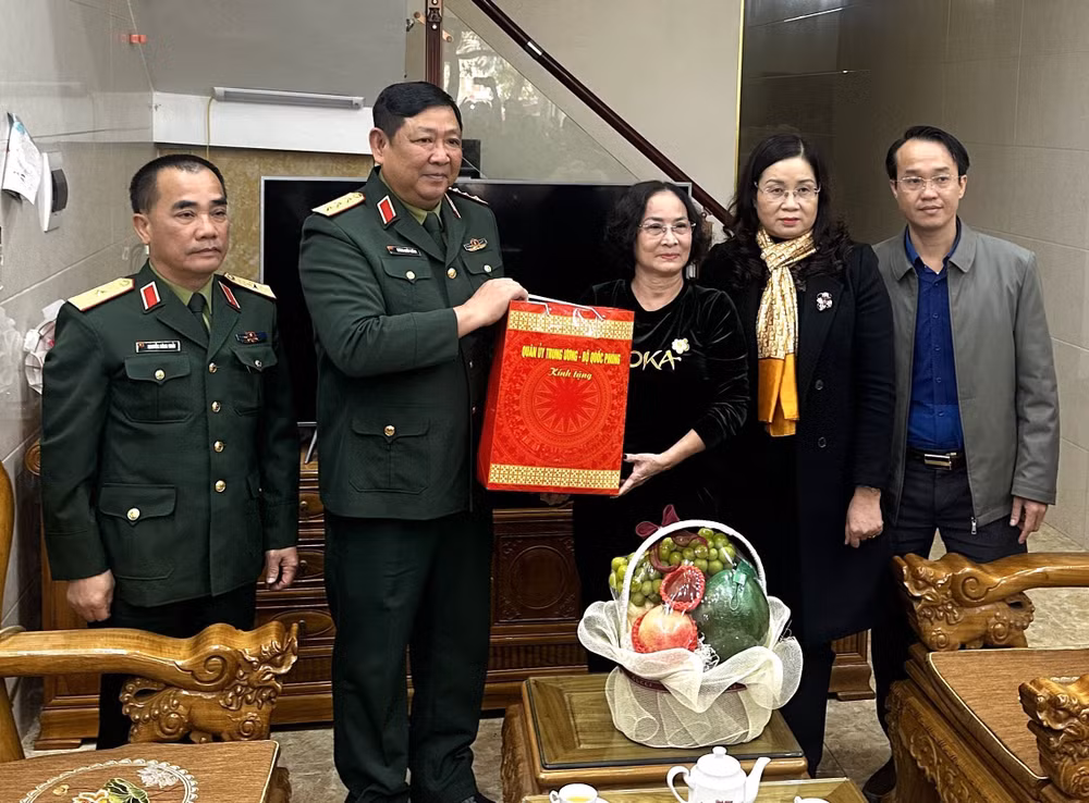 ha giang_anh hung liet sy 4.jpg