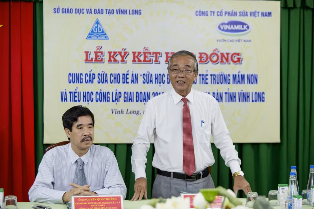 Tỉnh Vĩnh Long và Vinamilk cùng triển khai chương trình sữa học đường ảnh 2