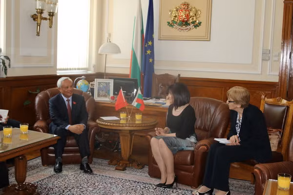 Bulgaria muốn là cầu nối du lịch giữa Việt Nam và châu Âu ảnh 1