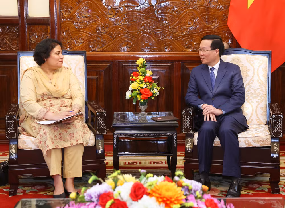ttxvn_chu_tich_nuoc_tiep_dai_su_pakistan_1203-2.jpg
