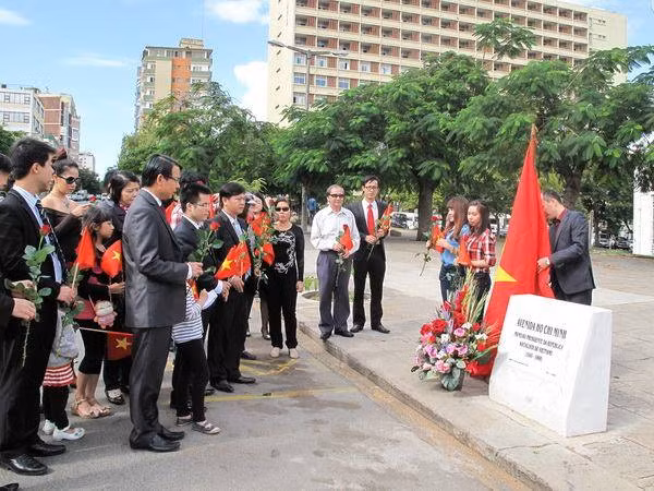 Kỷ niệm sinh nhật Chủ tịch Hồ Chí Minh tại Mozambique ảnh 1