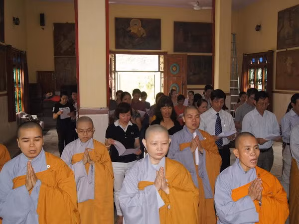 Cộng đồng người Việt Nam tại Ấn Độ mừng lễ Phật Đản ảnh 1
