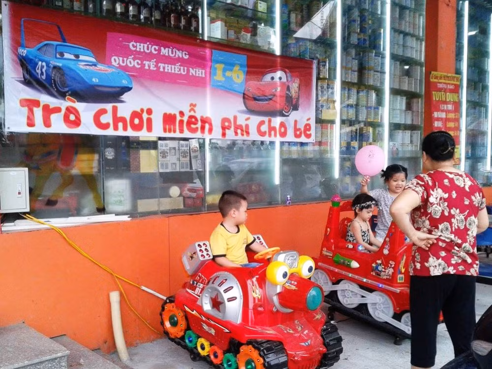 Thị trường dịp 1/6: Xu hướng chọn quà tặng thiết thực “lên ngôi” ảnh 4