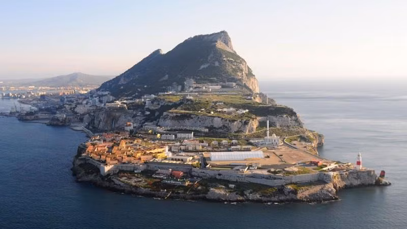 Tây Ban Nha, Anh ký thỏa thuận thuế quan đối với Gibraltar ảnh 1