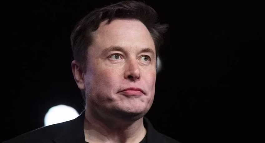Tỷ phú Elon Musk: Facebook là một thứ "lạc lõng, hãy xóa nó đi!" ảnh 1