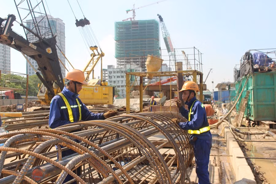 Hà Nội gỡ ‘nút thắt’ giao thông nhờ 4,8km cầu cạn trên cao ảnh 1