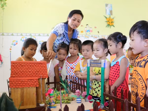 Bốn trường hợp giáo viên mầm non được hưởng thêm chính sách hỗ trợ ảnh 1