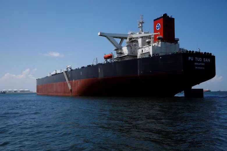 Sinopec muốn mua lại cổ phần kho chứa dầu của Hin Leong ở Singapore ảnh 1