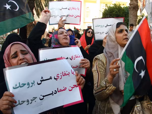 Libya: Sân bay Benina bị tấn công bằng pháo phản lực ảnh 1