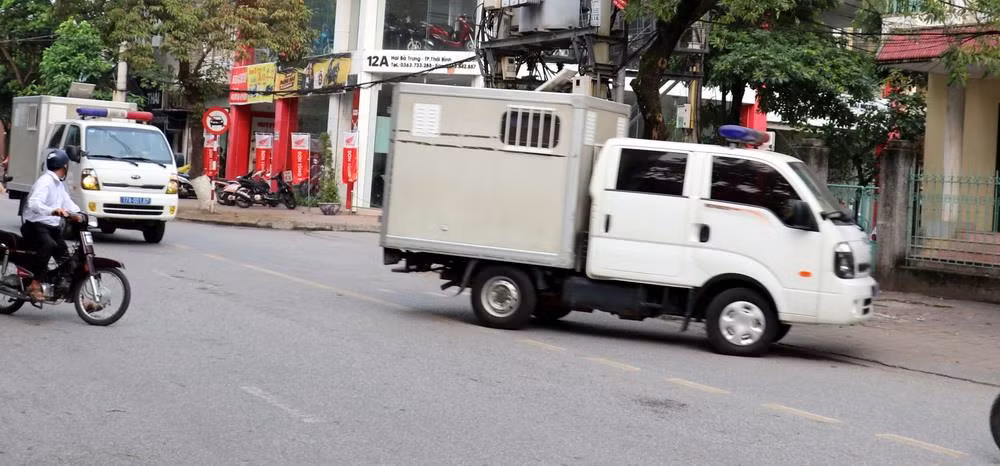Vụ nữ sinh ở Thái Bình bị xâm hại tình dục: Phạt tù 4 bị cáo ảnh 1
