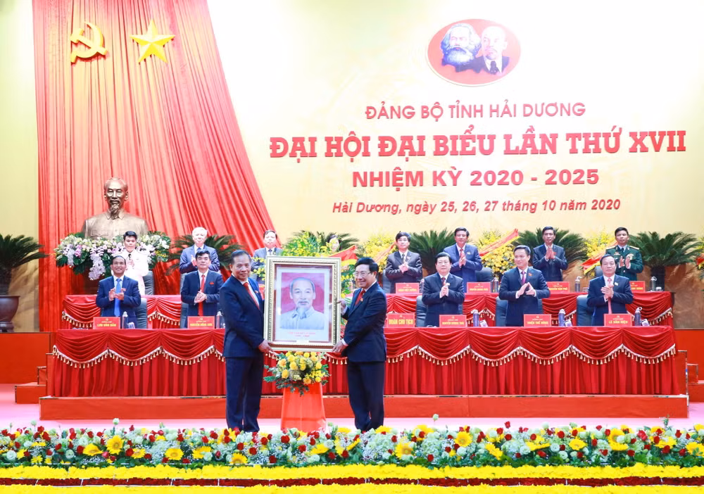 Khai mạc Đại hội Đại biểu Đảng bộ tỉnh Hải Dương lần thứ XVII ảnh 1