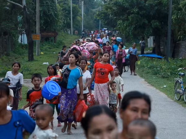 Malaysia kêu gọi xem xét lại tư cách thành viên ASEAN của Myanmar ảnh 1