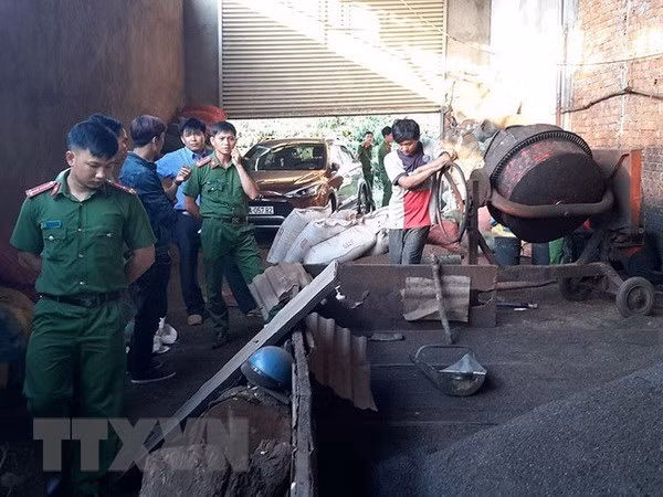 Đắk Nông thông tin về vụ hỗn hợp vỏ càphê trộn sỏi và nhuộm pin ảnh 1