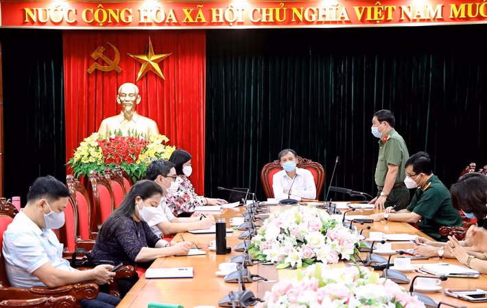 Tập trung cao nhất, ưu tiên cho phòng, chống dịch COVID-19 ảnh 1