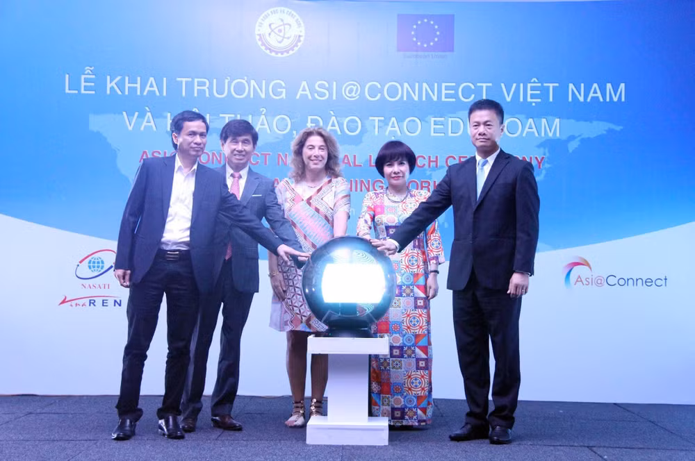 Khai trương dự án mạng thông tin Asi@Connect tại Việt Nam ảnh 1