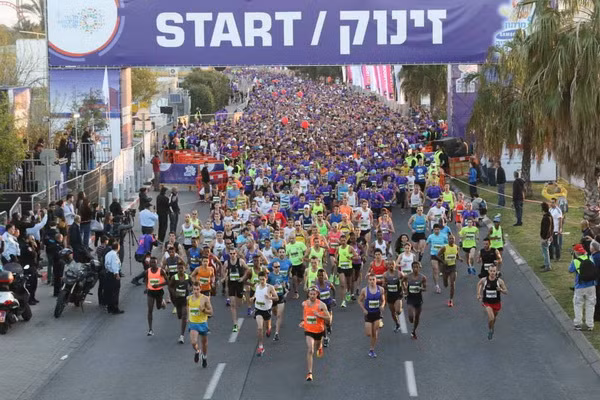 Cuộc thi marathon thường niên tại Israel phải kết thúc sớm ảnh 1