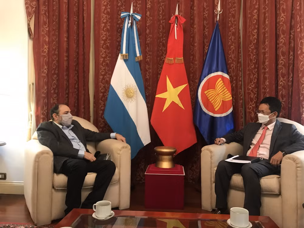 Thúc đẩy hợp tác giữa VOV và Đài phát thanh Quốc gia Argentina ảnh 1