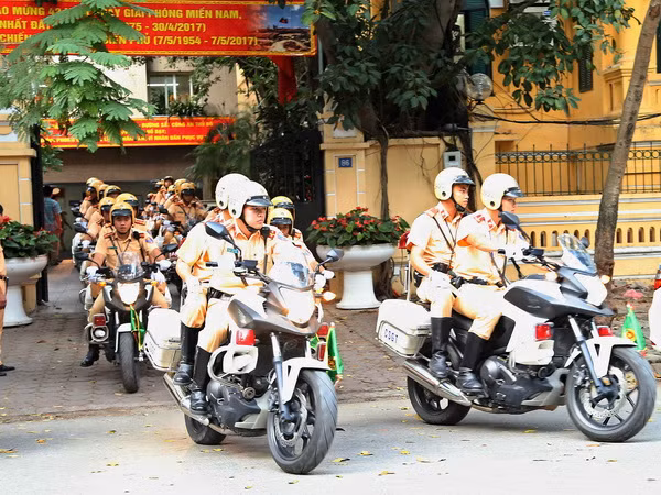 Hải Phòng: Tạm giữ hình sự đối tượng hành hung Cảnh sát giao thông ảnh 1